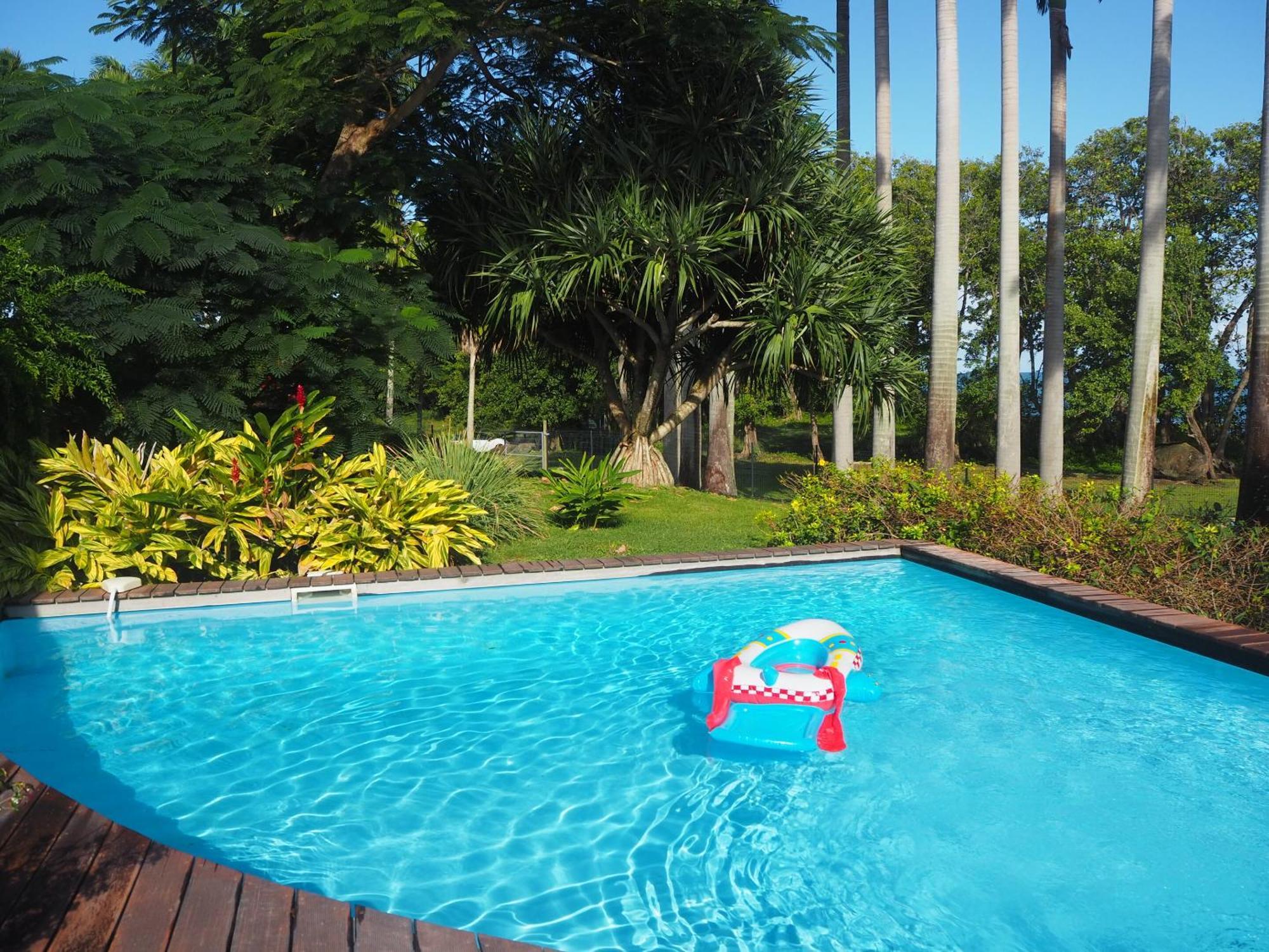 Holidays Guadeloupe Plessis-Nogent Екстериор снимка